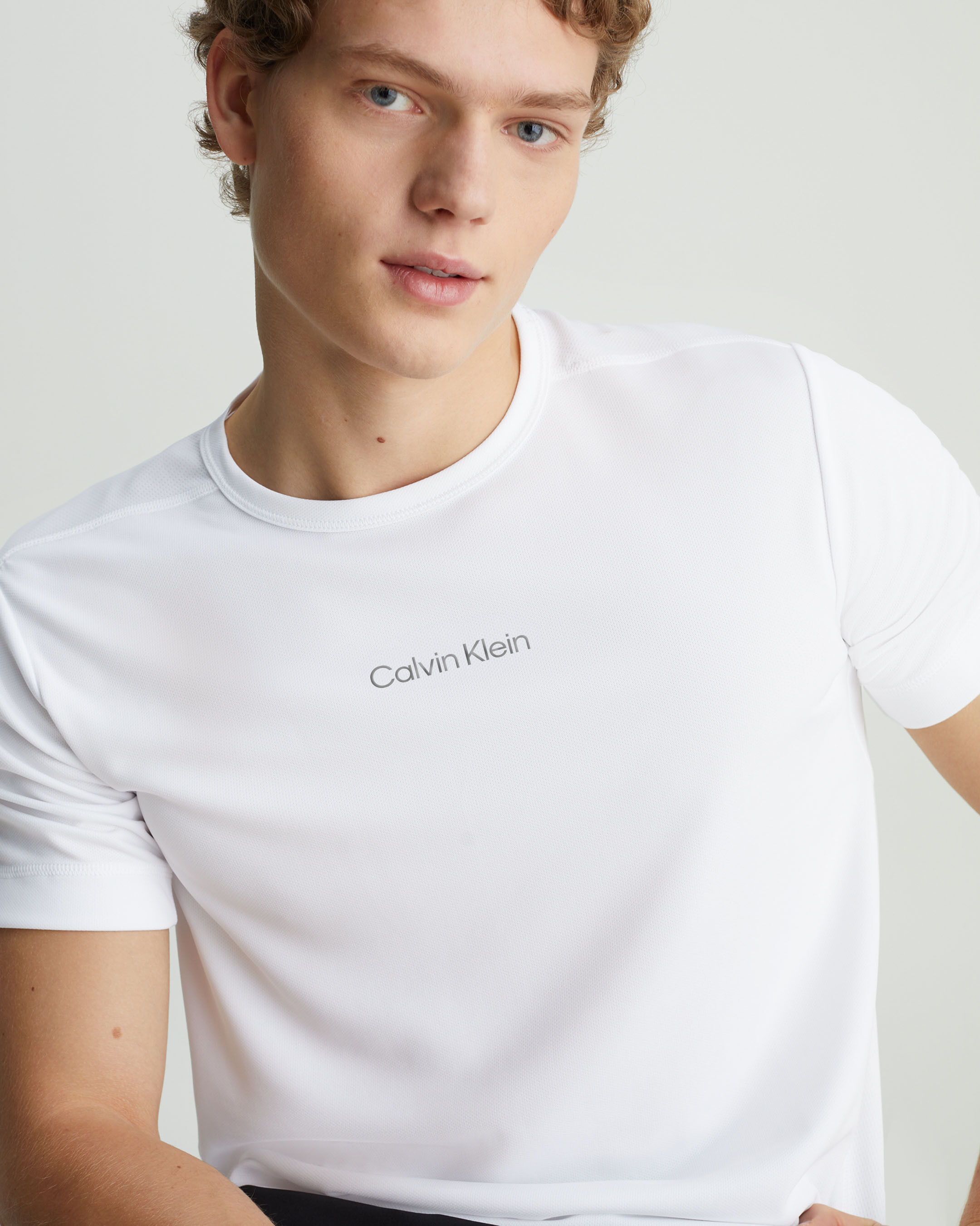 T shirts Calvin Klein Malaysia