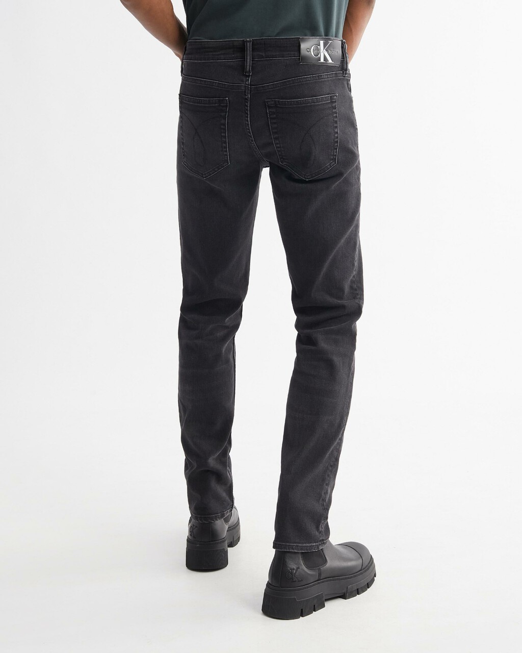 37.5 BODY JEANS WITH LOGO DANGLE, Washed Black Hanger Loop, hi-res