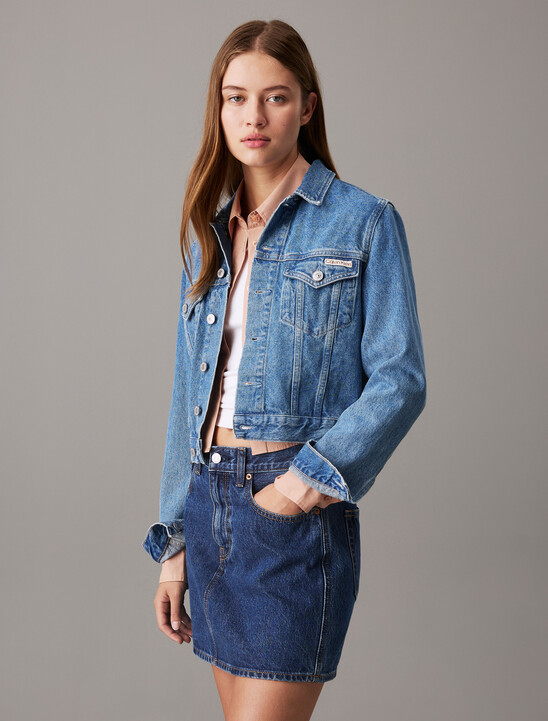 Cropped 90's Denim Jacket