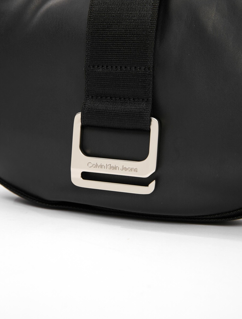 Off Duty Medium Crescent Bag, BLACK, hi-res