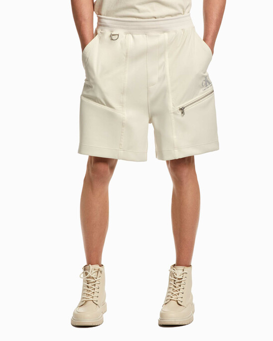 PREMIUM LOGO TAPE SWEAT SHORTS
