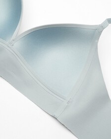 Invisibles Lightly Lined Triangle Bra, Silver Springs, hi-res