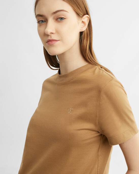 CLASSIC SLIM TEE
