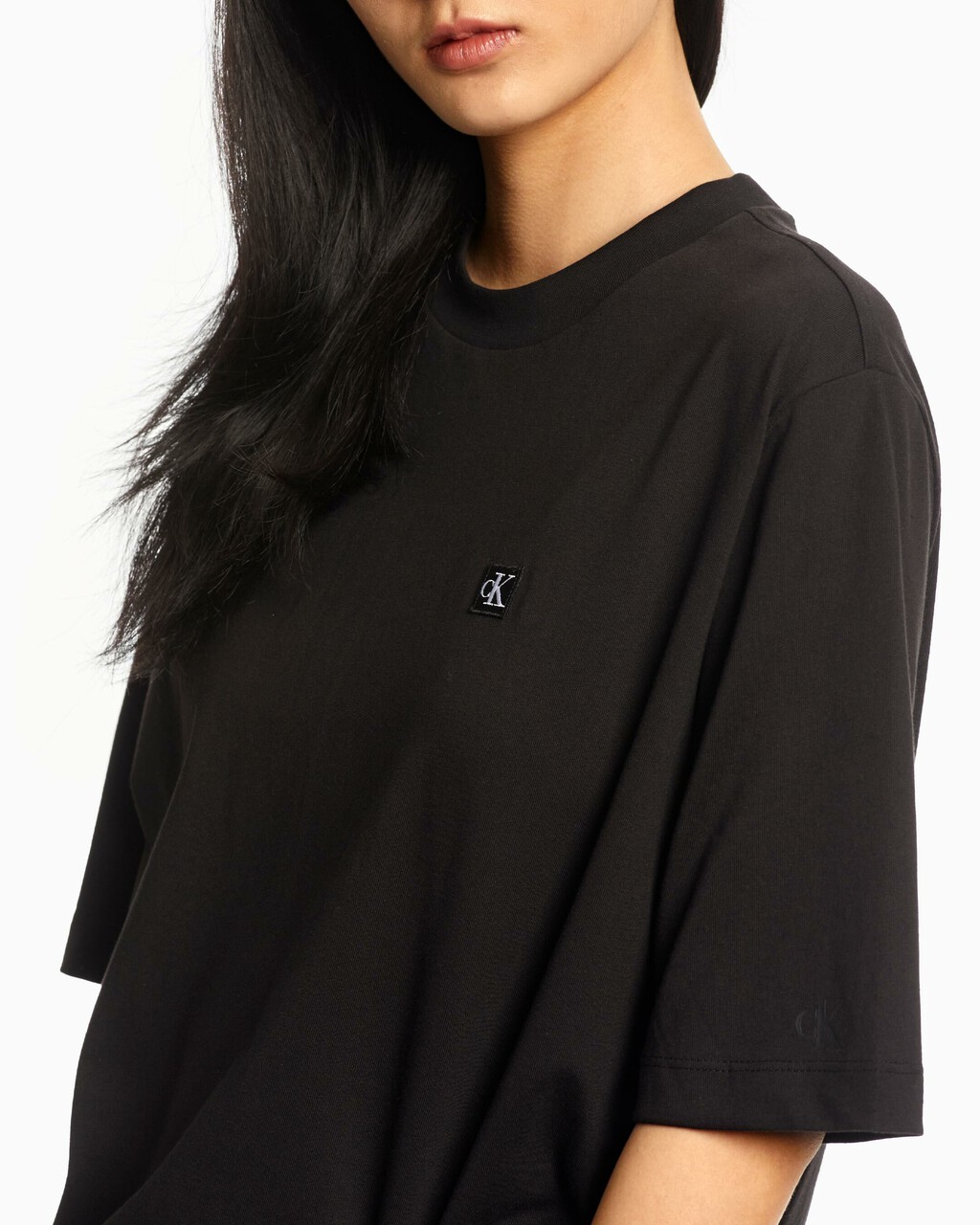 SMALL LOGO RELAXED TEE, Ck Black, hi-res