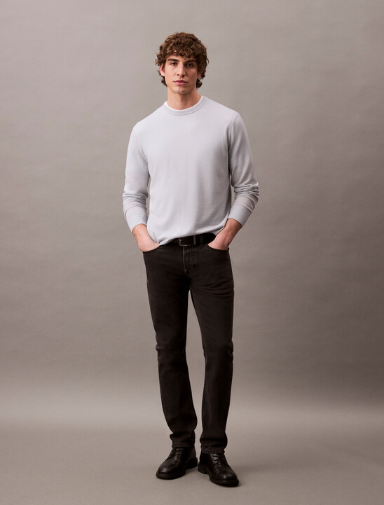 Essential Slim Jeans