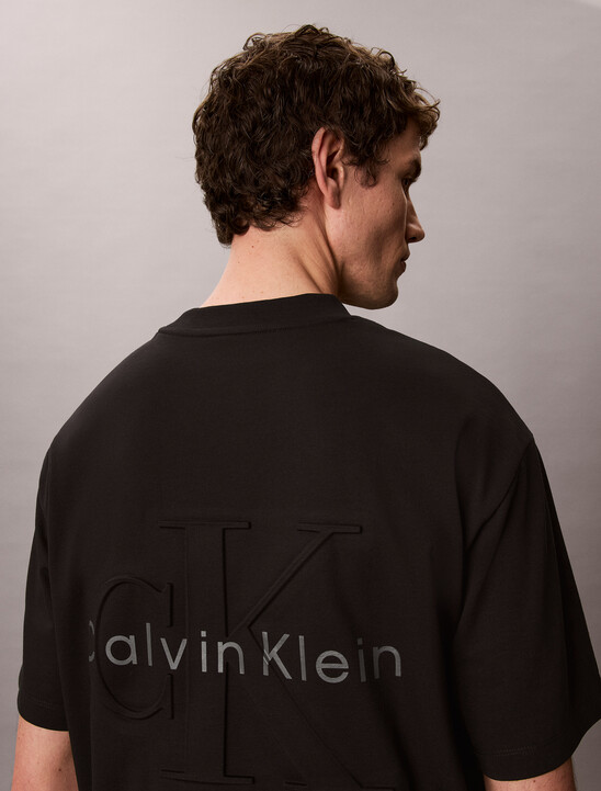 Cooling Relaxed Back Monogram Tee