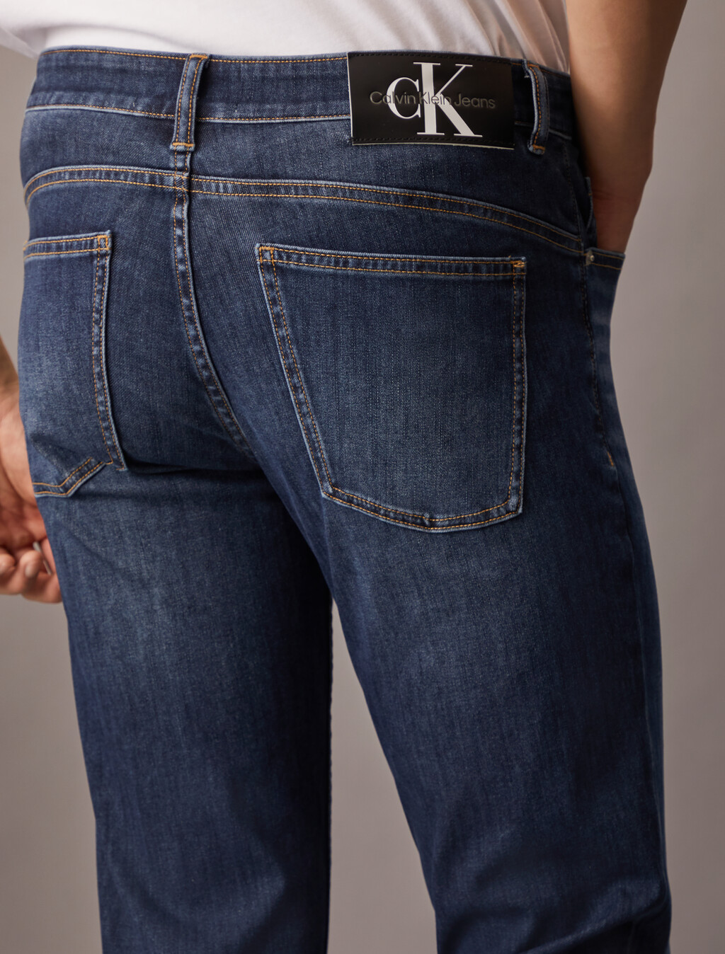 37.5 Bi-Stretch Body Taper Jeans, Denim Dark, hi-res