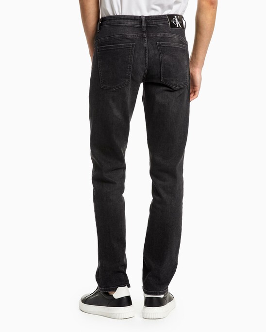 RECONSIDERED CKJ 027 BODY JEANS