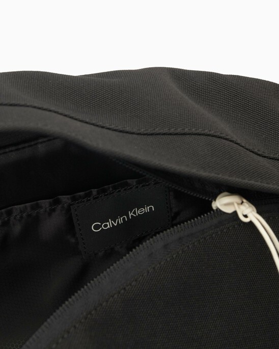 CK ATHLETIC SLING BAG XL