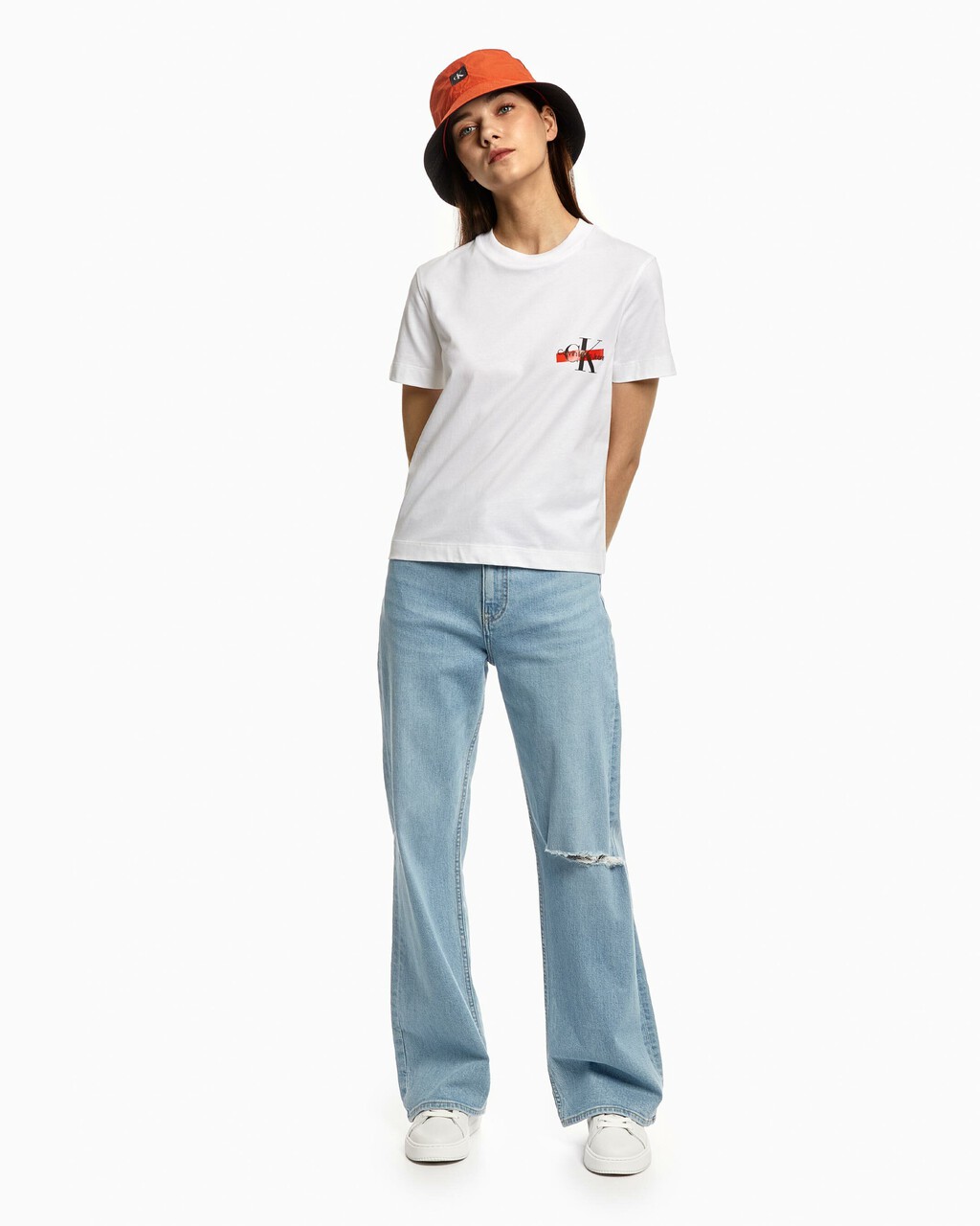 LIGHT WASH HIGH RISE WIDE LEG DISTRESSED JEANS, Light Blue Dstr Back Embro, hi-res