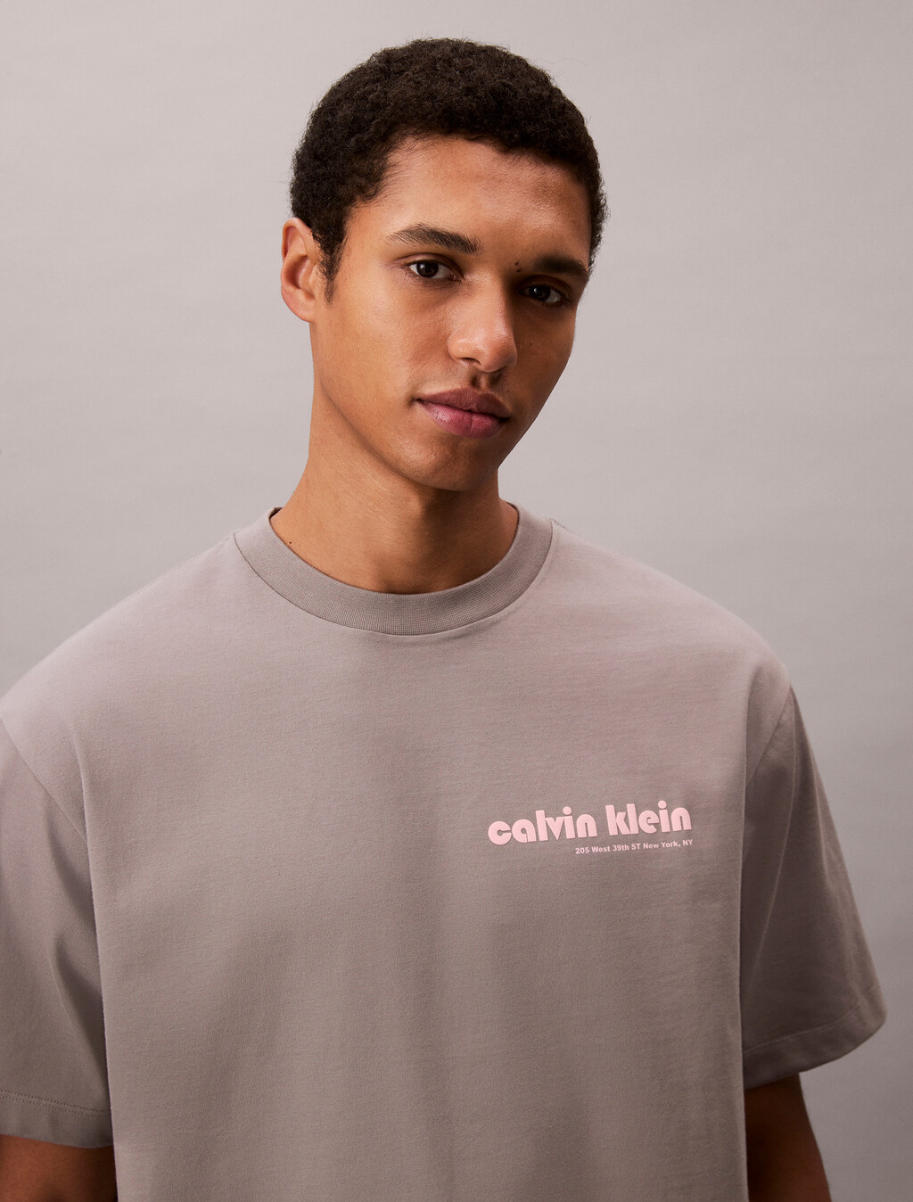 Calvin Klein Logo Relaxed Tee, Steeple Gray, hi-res