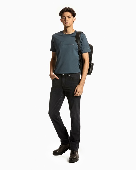 URBAN MONOGRAM SLIM TEE