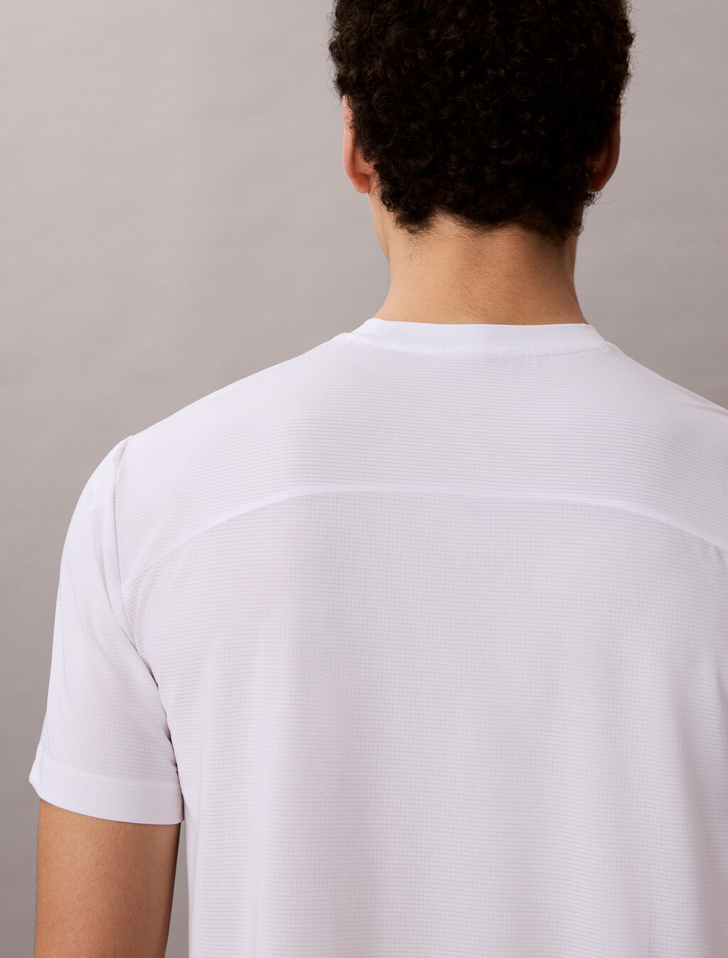 Icon Sport Mesh Short Sleeve Tee, Classic White, hi-res