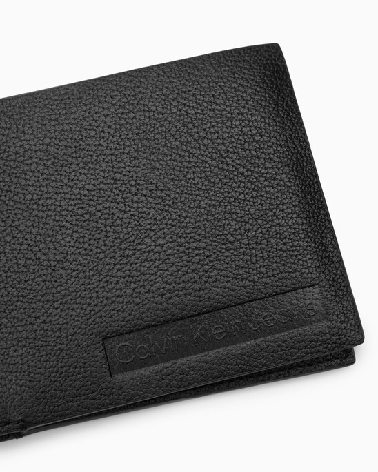 EMBOSSED LOGO BILLFOLD WALLET