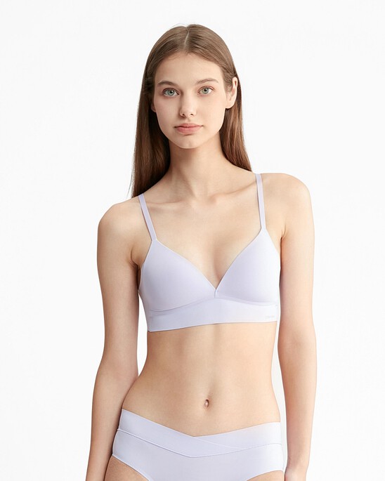 Invisibles Lightly Lined Triangle Bra