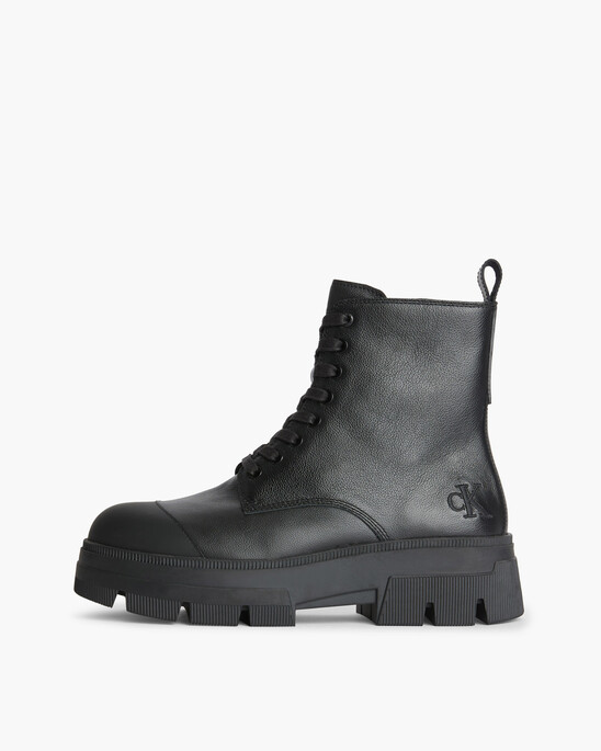 CHUNKY COMBAT LACE-UP BOOTS