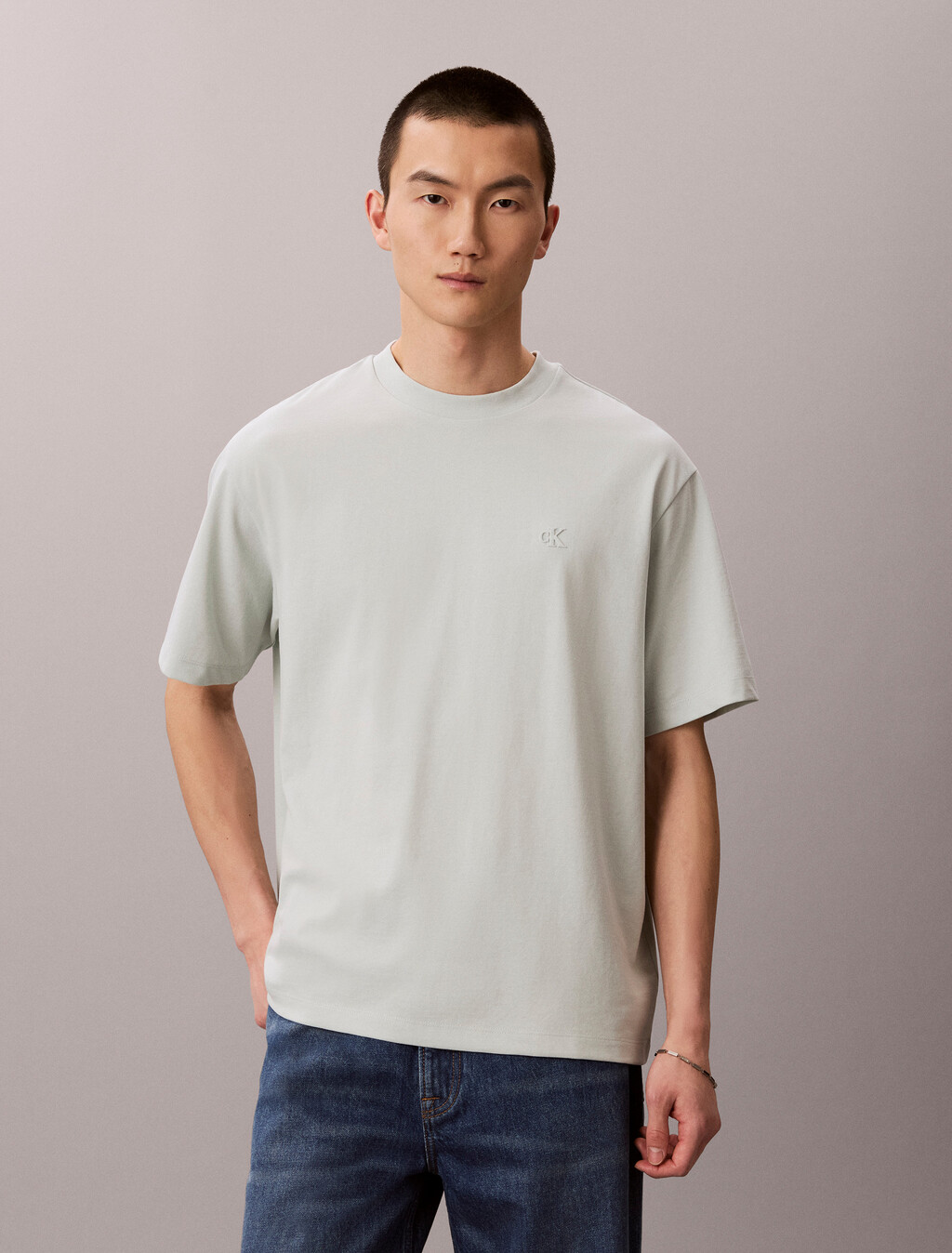 Cooling Relaxed Back Monogram Tee, Pale Meadow, hi-res