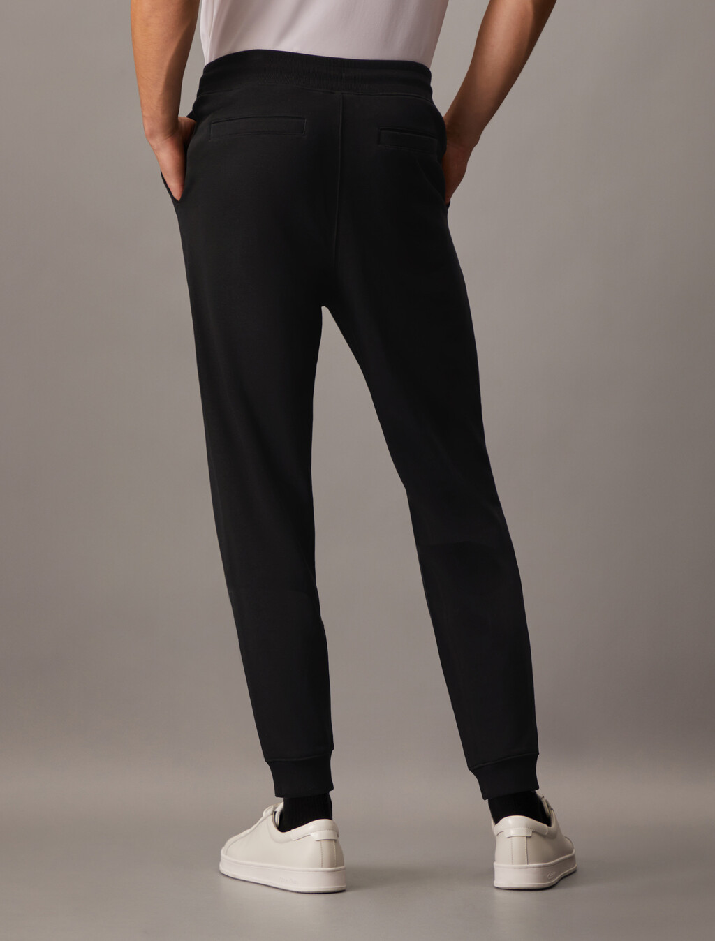 Institutional Logo Sweatpants, Ck Black, hi-res
