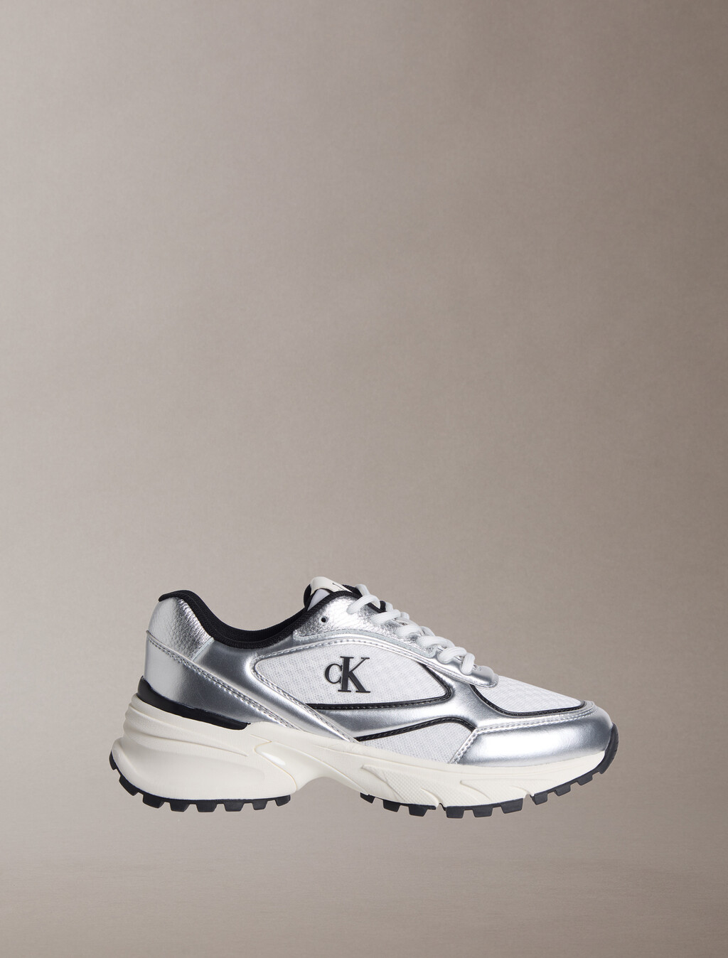 Trailblazer &mdash; Mesh Mix Runner Trainers, Silver/Black/Bright White, hi-res