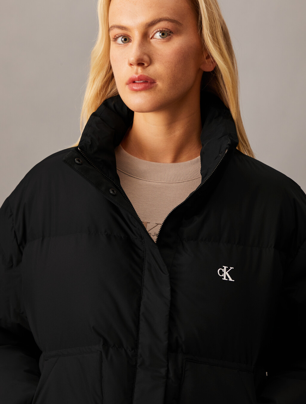 Cropped Stand Collar Puffer Jacket, Ck Black, hi-res