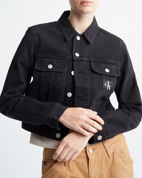 Cropped 90s Denim Jacket