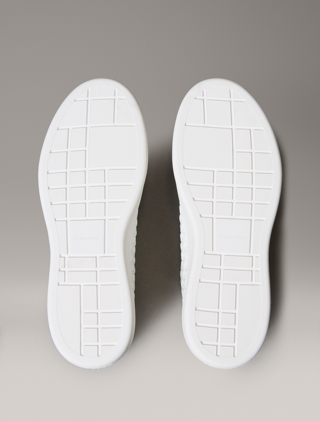 Leather Emblem Logo Trainers, Bright White, hi-res