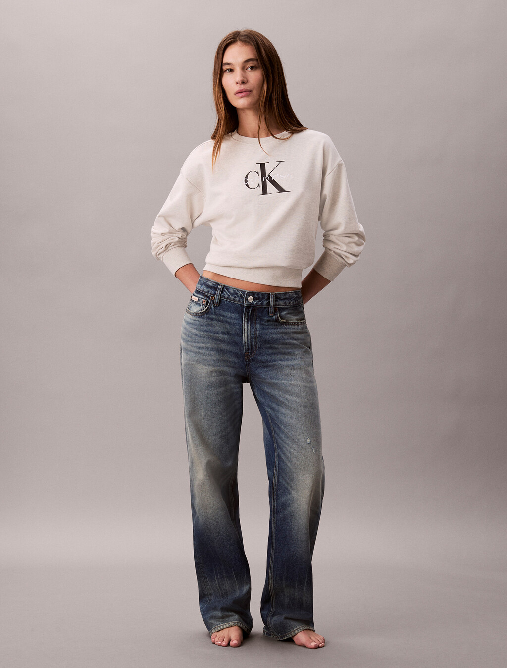Cropped Monogram Sweatshirt, Vanilla Heather, hi-res