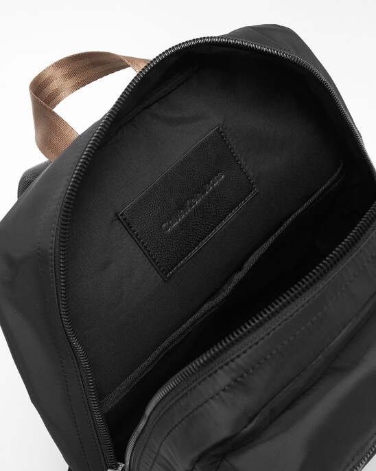 INDUSTRIAL NYLON BACKPACK 43 CM