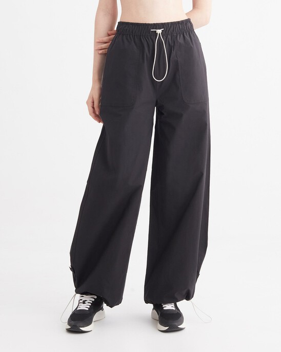 WATER-REPELLENT WIDE LEG TROUSERS