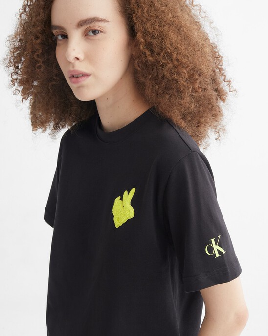 YEAR OF THE RABBIT FLOCKED APPLIQUE TEE