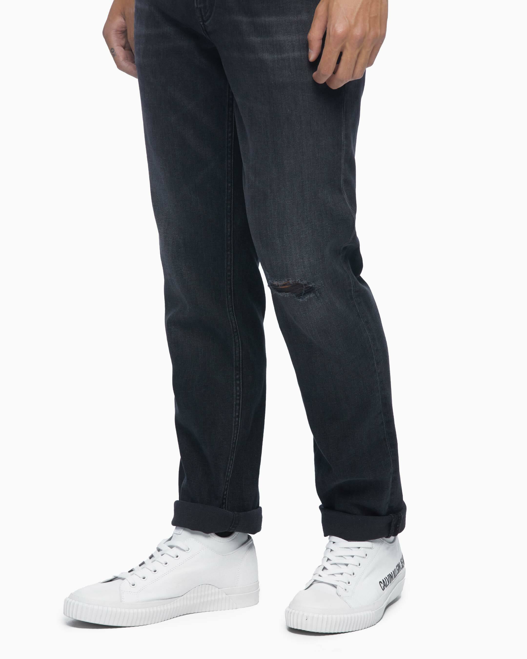 CKJ 027 Infinite Soft Body Jeans