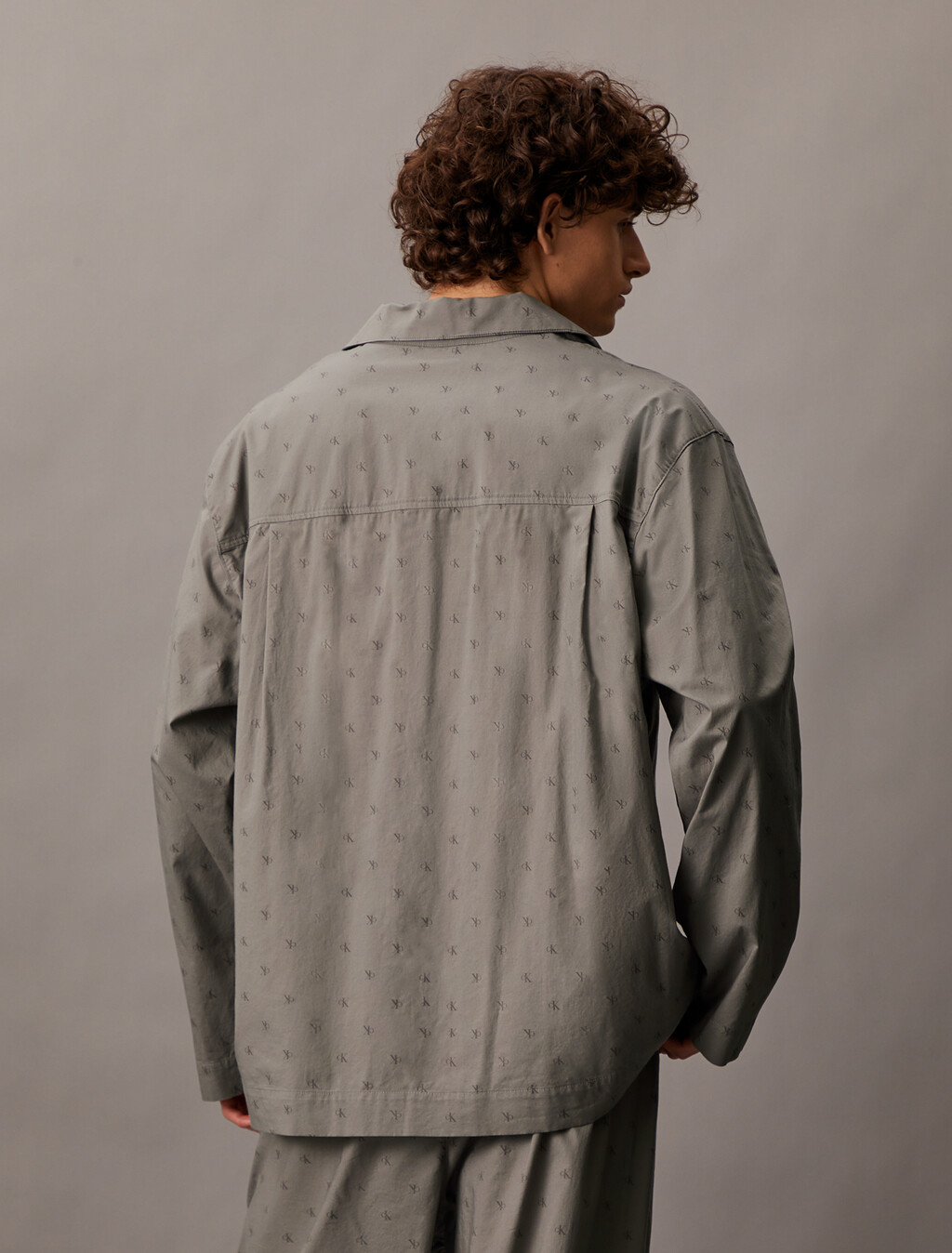 Classic Comfort Button Down Shirt, 17496 DIAMOND LOGO+BRUSHED NICKEL, hi-res