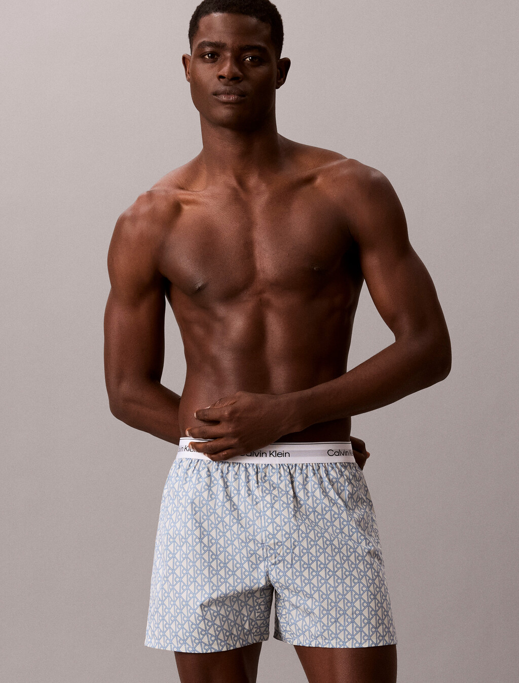 Cotton Poplin Traditional Boxers, ICON COTTON EMBLEM CHALK/GULF BLUE, hi-res