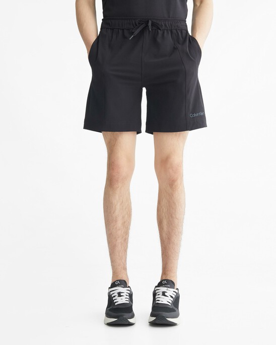 ESSENTIALS WOVEN SHORTS