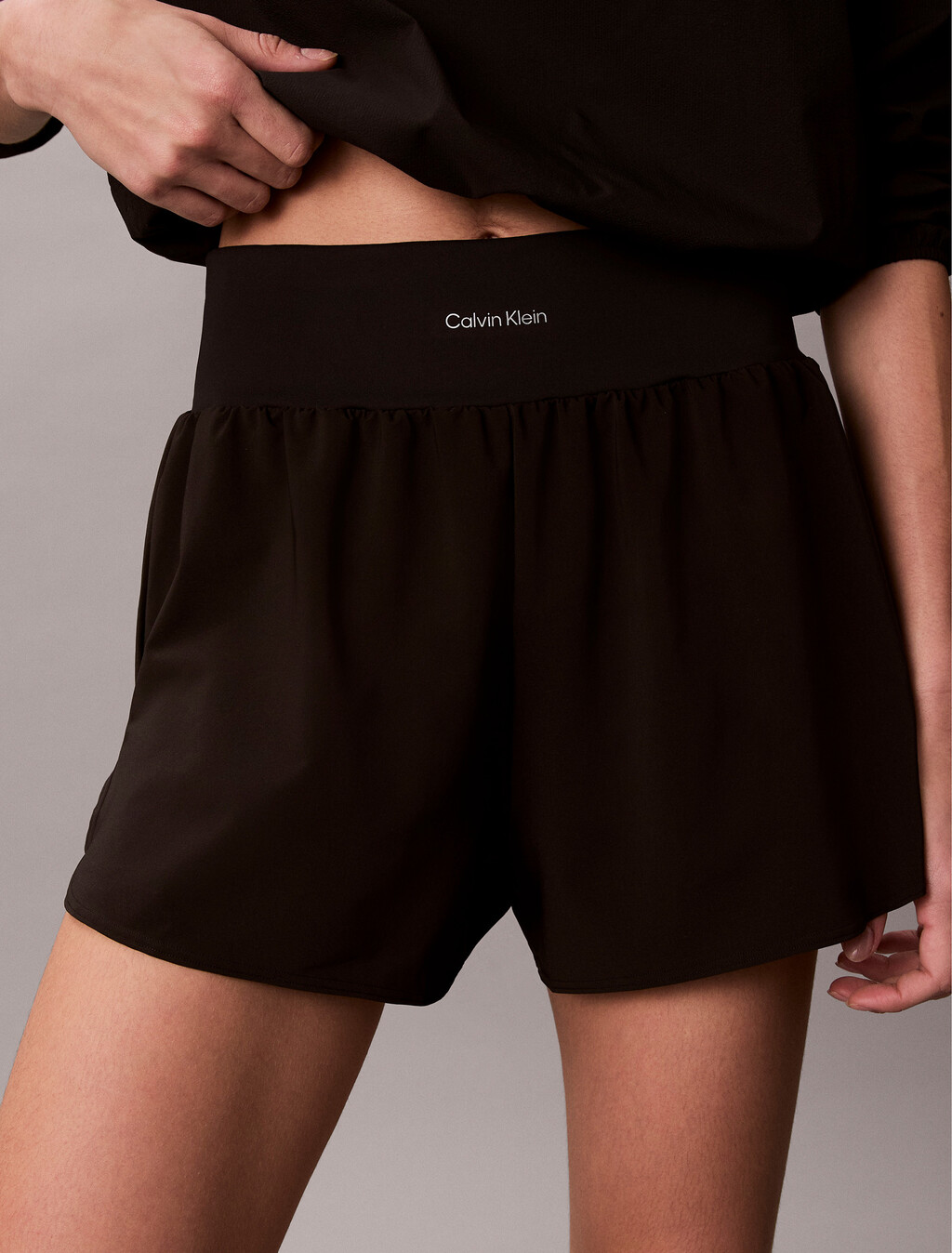 Water-Repellent 2-in-1 Gym Shorts, Black, hi-res