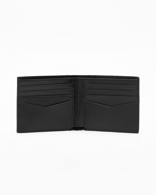 LEATHER LOGO HARDWARE BILLFOLD WALLET