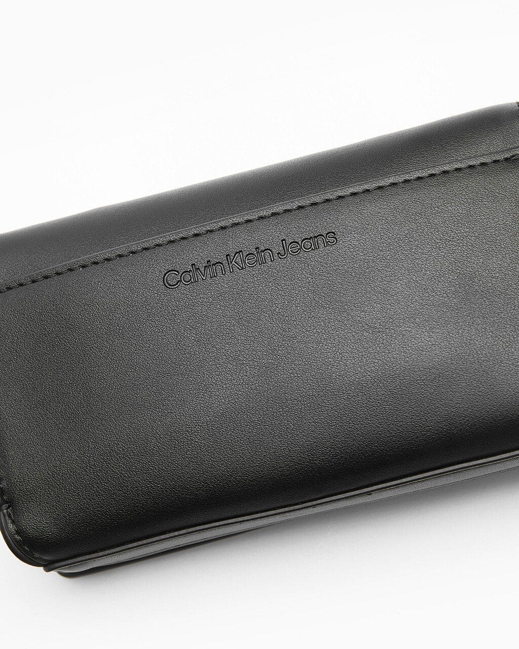 SCULPTED FLAP PHONE CROSSBODY BAG, BLACK, hi-res