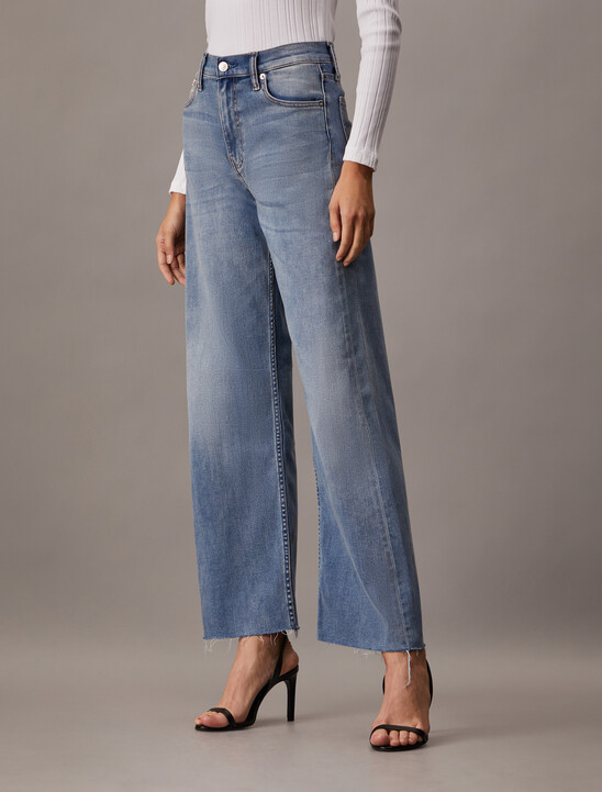 37.5 High Rise Wide Leg Jeans