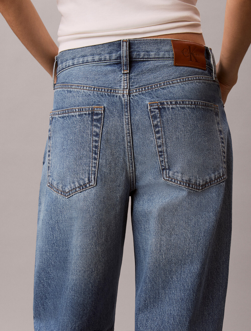 Cropped Barrel Jeans, TINTED AIRWAY, hi-res