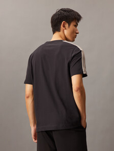 Sport Icon Short Sleeve Tee, Black Beauty, hi-res