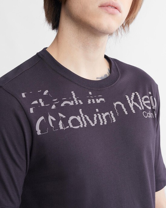Essentials Graphic Tee