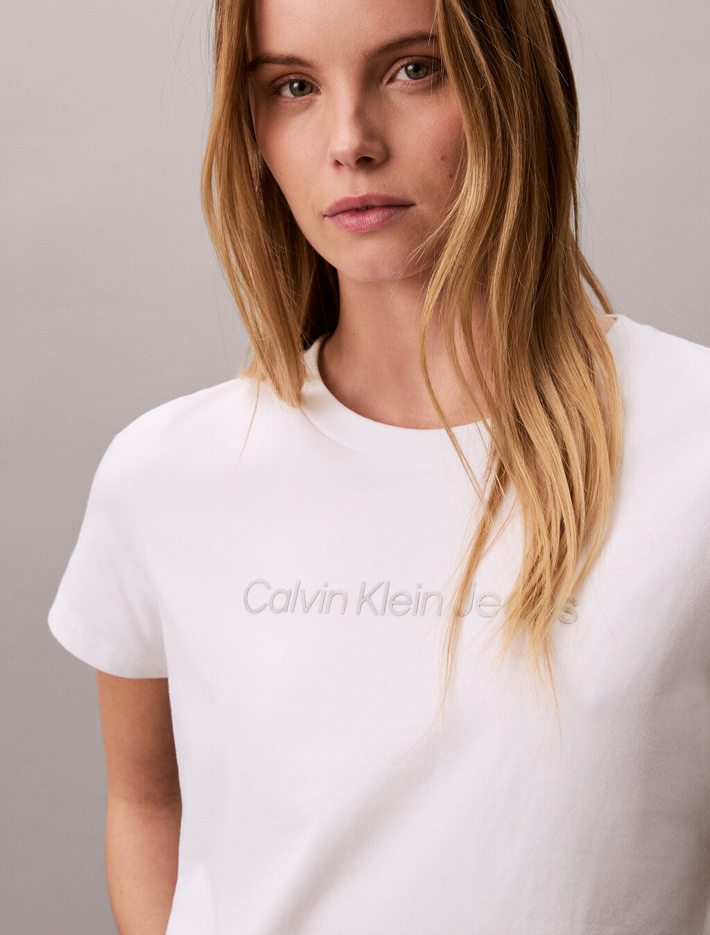 Institutional Slim Tee, Brilliant White, hi-res