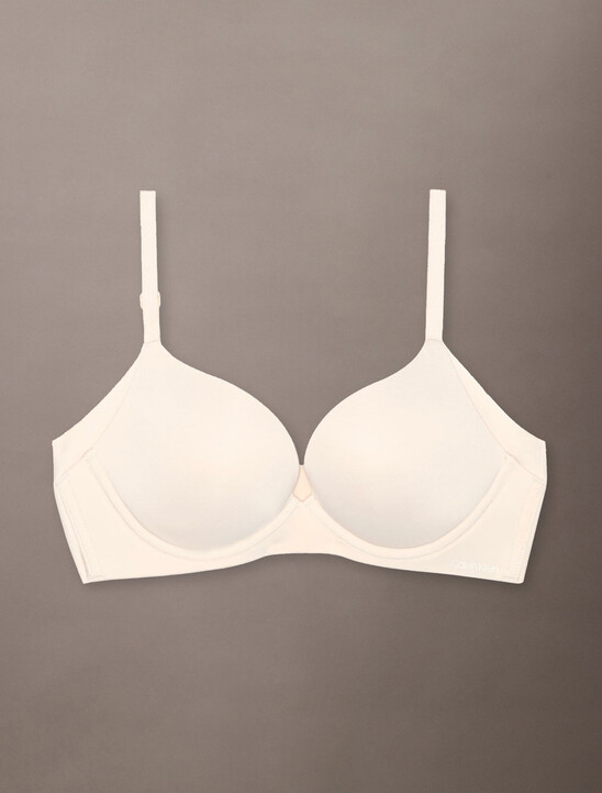 Invisibles Line Extension Push Up Plunge Bra