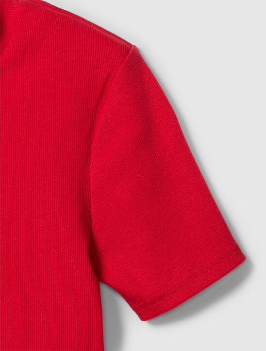 Cut Out Slim Crewneck T-Shirt
