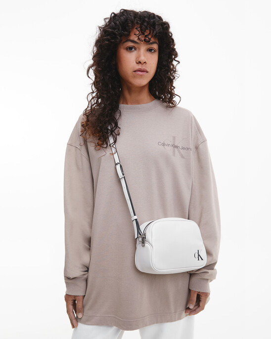 GENDER NETURAL MONOGRAM LONG SLEEVE TEE
