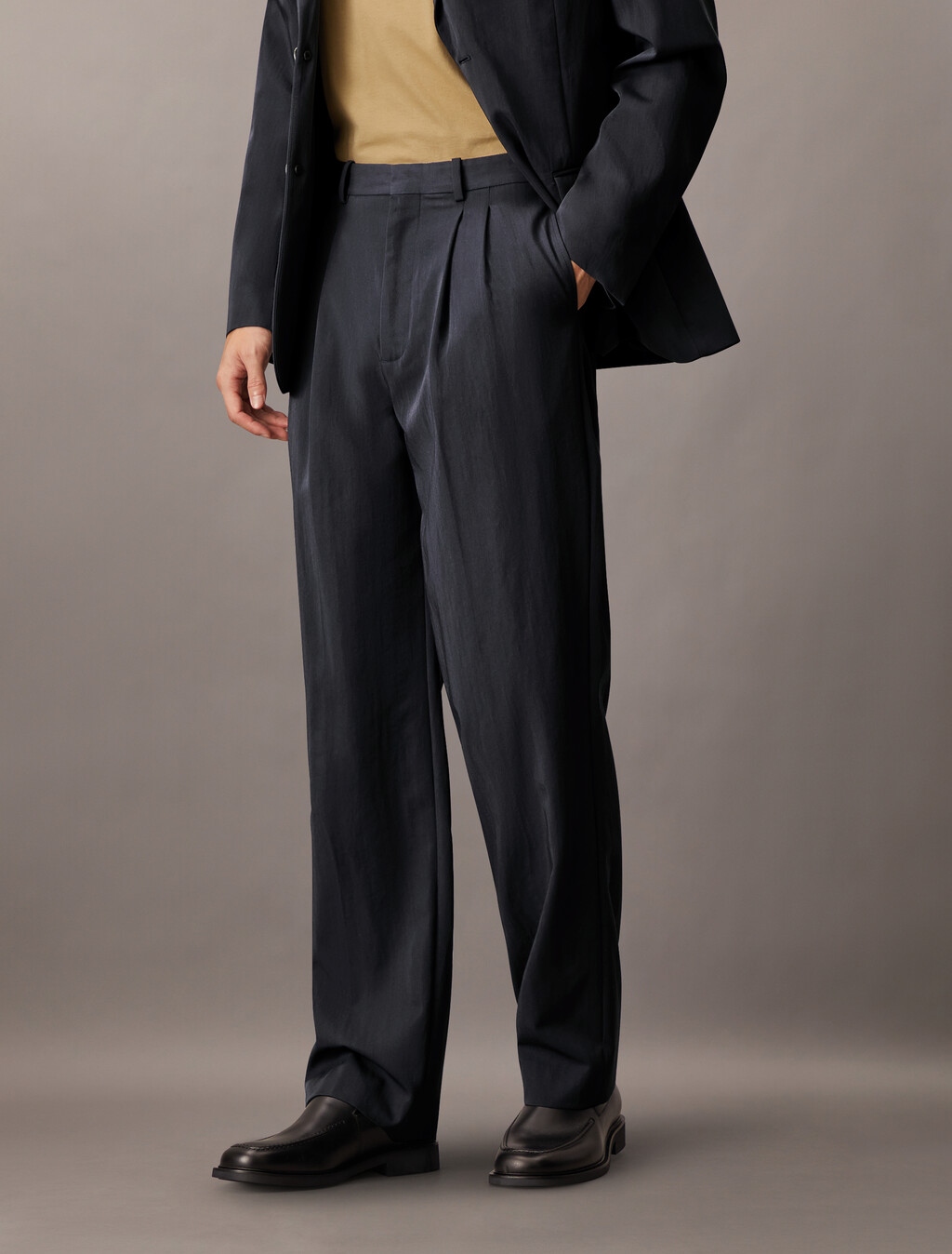 Wool Blend Pleated Pant, Dark Sapphire, hi-res