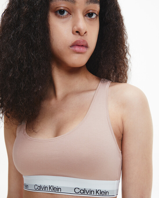 SUSTAINABLE LIGHTLY LINED BRALETTE