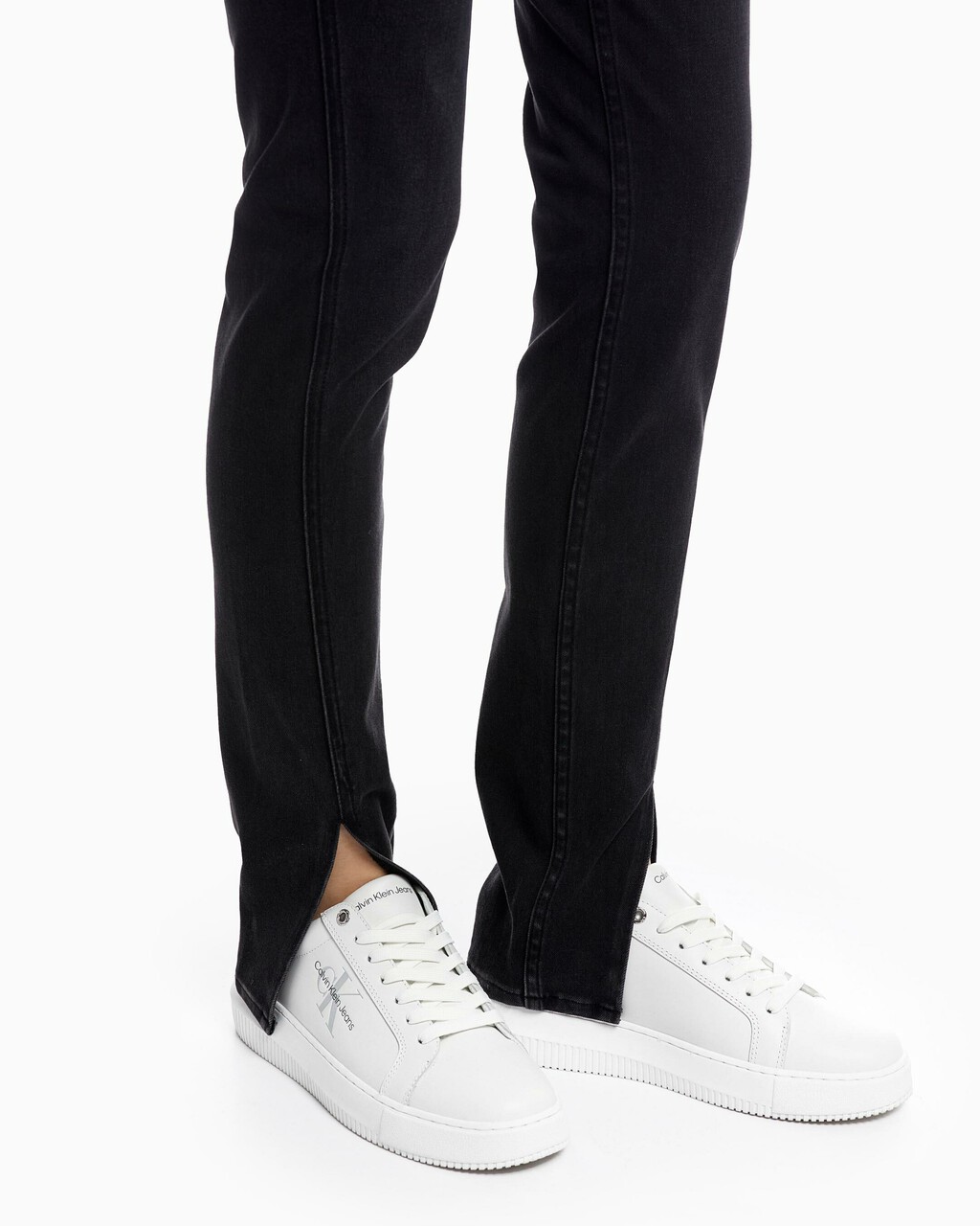 Ultimate Stretch Freefit High Rise Body Skinny Jeans, Washed Black Embro Logo Hem, hi-res