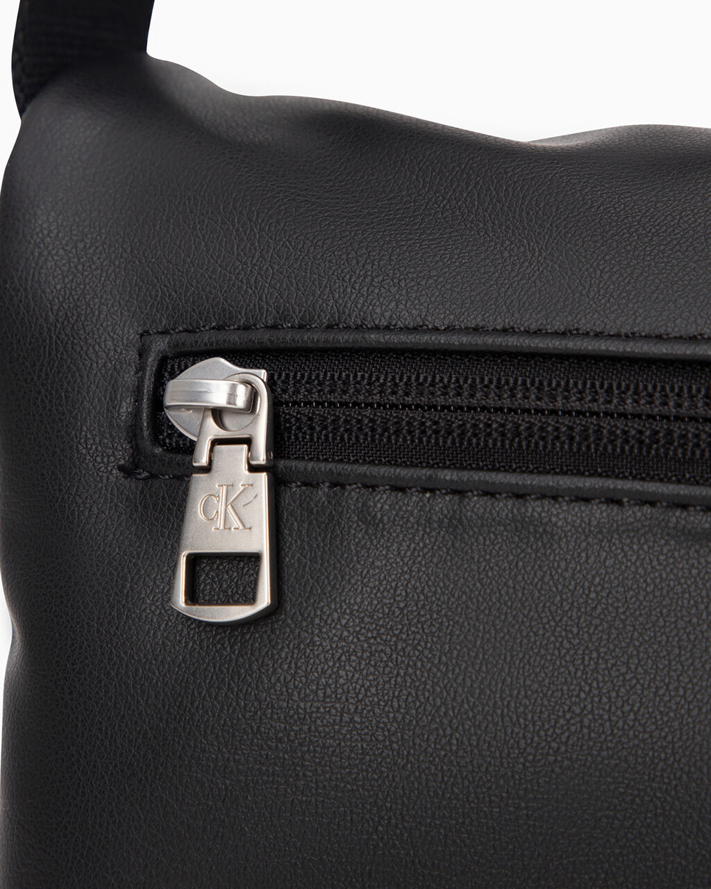 Soft Utility Shoulder Bag 28Cm, BLACK, hi-res