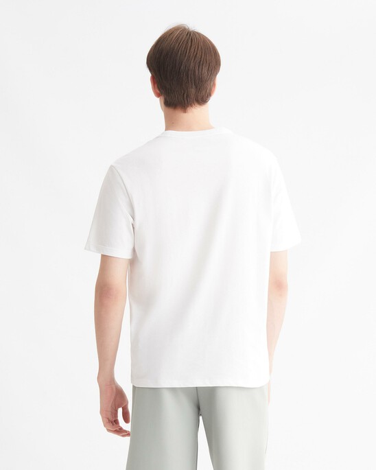 ESSENTIALS LOGO GRAPHIC TEE